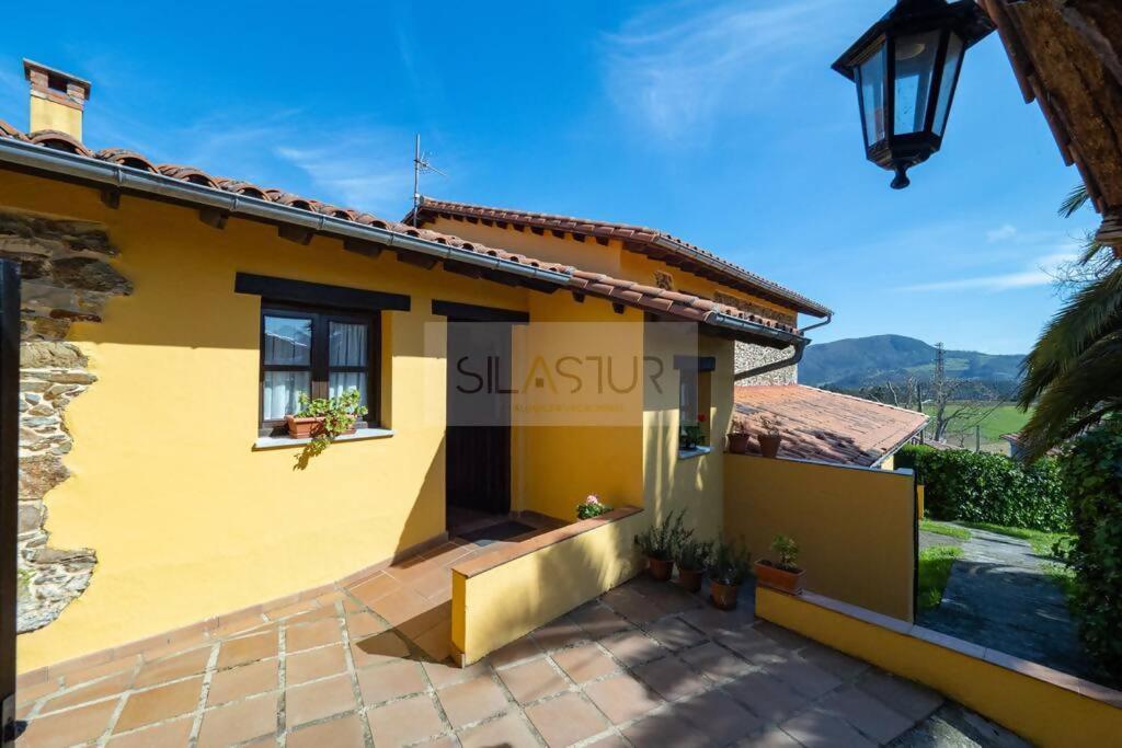 La Casona Del Cura I By Silastur Pravia Exterior foto
